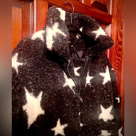 New NWT Vici teddy faux Sherpa black and white stars zippered jacket w/collar S - Picture 4 of 13